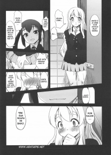 (C76) [G-Power! (Sasayuki)] Nekomimi to Toilet to Houkago no Bushitsu - Nekomimi and Restroom and Afterschool Clubroom (K-On!) [Portuguese-BR] [Siberwar] - page 17